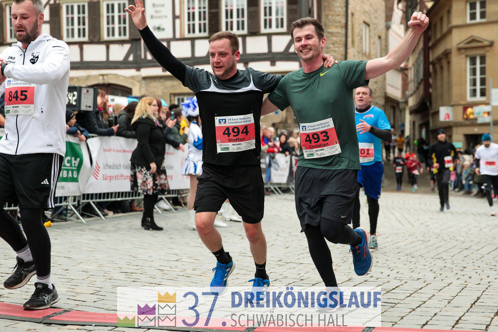 VR Bank Hauptlauf 10000m | 3 Koenigslauf 2023 - Realisiert mit Pictrs.com