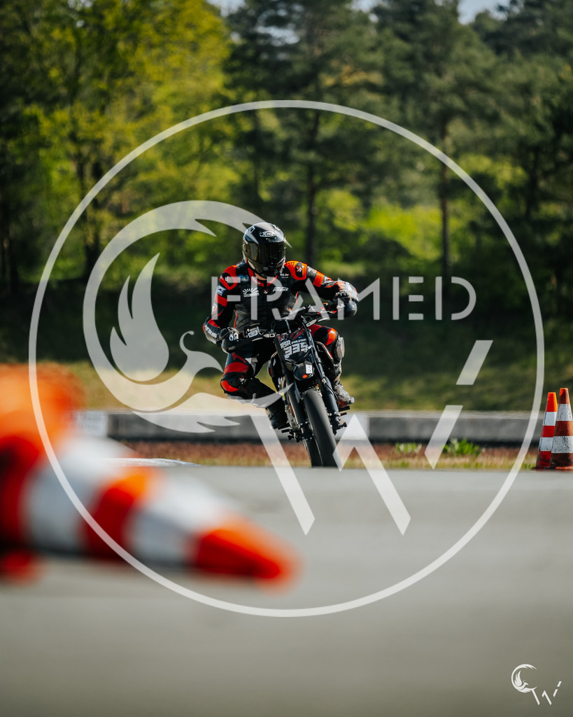 335-11 | cw-framed
