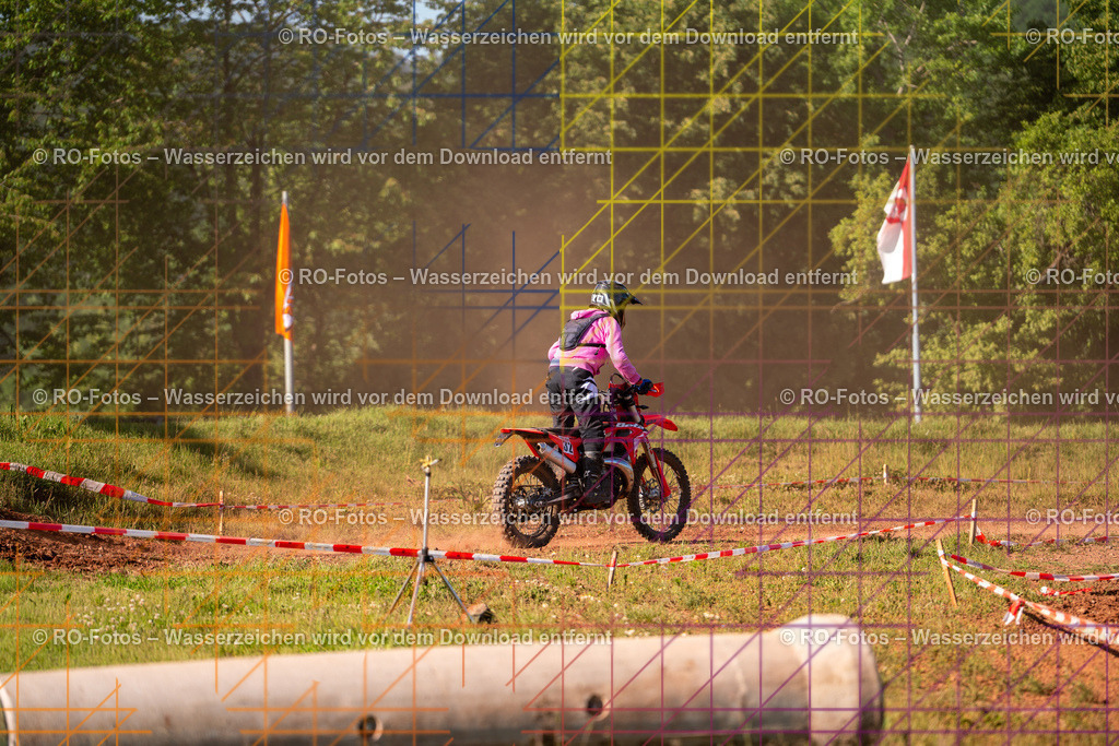 Wolfshausen 3 Lauf -1952 | Sportfotografie von RO-Fotos: Motorsport, Motocross, Enduro, Laufveranstaltungen und Triathlon. Professionelle Fotos von Sportlern und Events. - Realisiert mit Pictrs.com