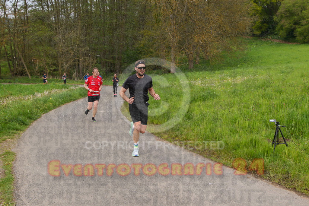 220501_1011_EV8_9755 | Sportfotografie im Rhein-Sieg Kreis, Köln, Bonn, NRW, Rheinland Pfalz, Hessen, etc. Unser Tätigkeitsfeld umfasst den Laufsport vom Volkslauf über den Marathon, Duathlon, Triathon bis zum Ultralauf wie Kölnpfad Ultra oder Schindertrail.