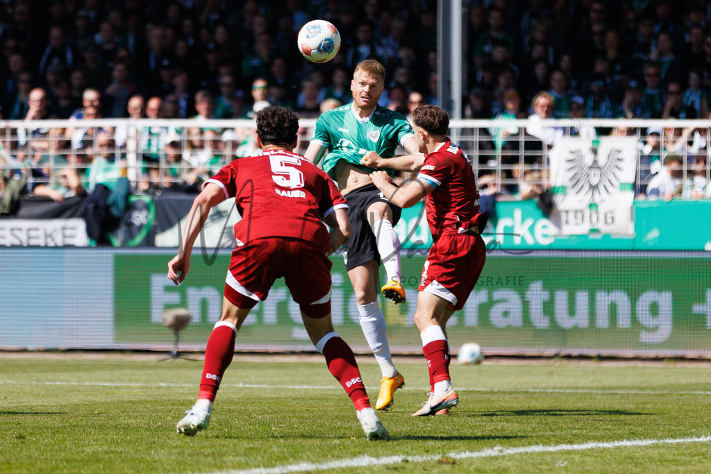 2. Bundesliga, Saison 2025/26, 31. Spieltag: SC Preußen Münster - DSC Arminia Bielefeld | Münster, 25.04.2026: 2. Bundesliga, 31. Spieltag, SC Preußen Münster gegen Arminia Bielefeld im LVM-Preußenstadion in Münster. Foto: sportfotografie.ms | Markus Paletta - Realisiert mit Pictrs.com