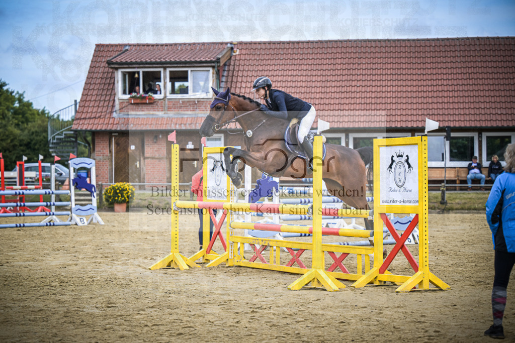 DOS_5750 | Entdecke hochwertige Reitturnierfotos von Foto Oger. Professionell, emotional und authentisch – jetzt Lieblingsmomente im Shop bestellen.Deutschlandweite Turnierfotografie. - Realisiert mit Pictrs.com