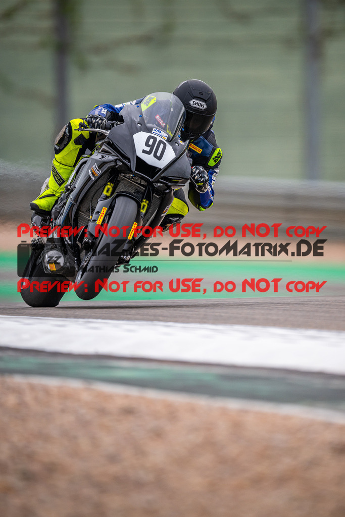 MaZZes_FotoMatrix_240503_6007705_4116 | STK1000