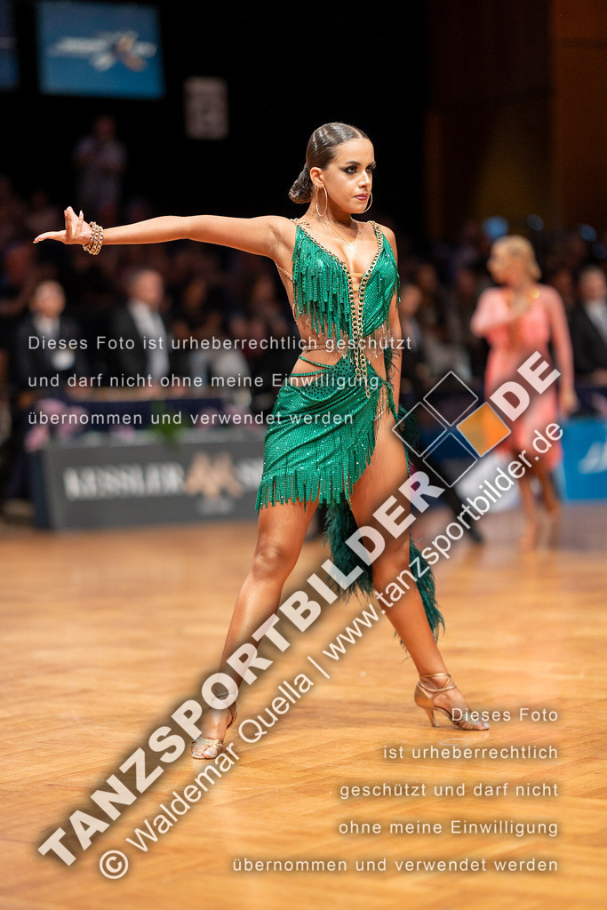 20230812-04450 | Hier finden Sie Tanz Bilder vom Latein und Standard Formationen tanzen. Sportbilder vom Tanzsport. Schöne Fotos und von Weltmeisterschaft, Europameisterschaft, Bundesliga, Regionalliga, Oberliga und Landesliga sowie von GOC Stuttgart, DanceComp, WM Bremen