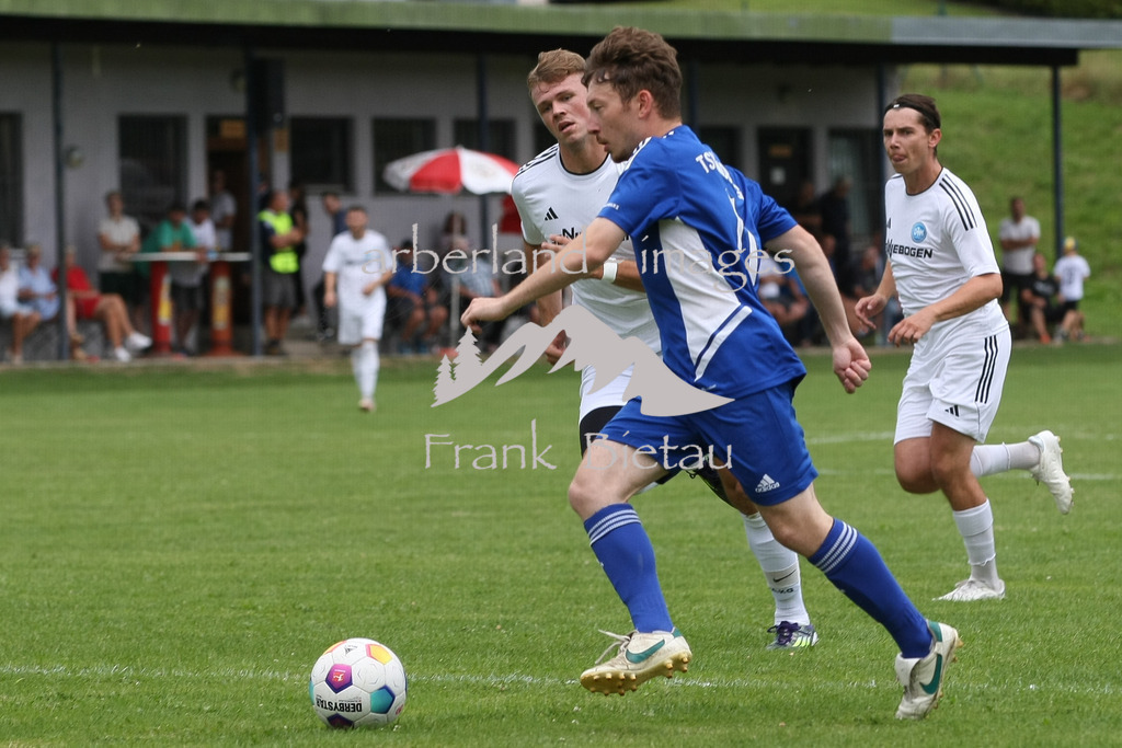 993T3772 | Medien- Sport- Entertainmentfotos