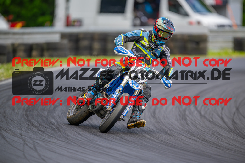 MaZZes-Fotomatrix-20260508-50849 | G4