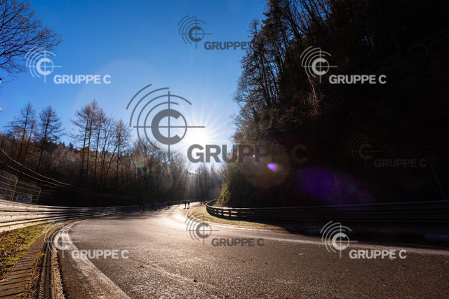 NBR25_020212095500004GT_GT | Motorsport-Fotografie: DTM, 24h Nürburgring und GT-Action in hochauflösenden Bildern. Entdecke packende Rennmomente & Impressionen direkt aus der Boxengasse. - Realisiert mit Pictrs.com