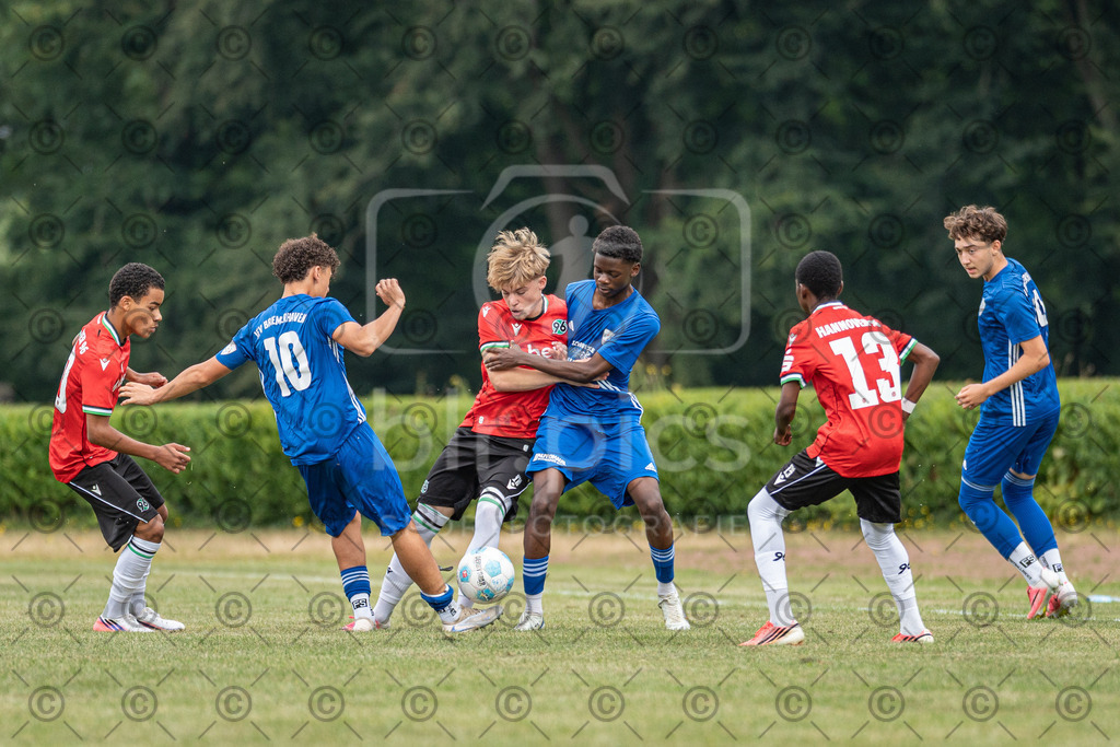_DSC7937 | Professionelle Fußball- und Sportfotografie. Spielbilder online ansehen und kaufen – Einzelbilder oder komplette Galerien in hoher Qualität. - Realisiert mit Pictrs.com