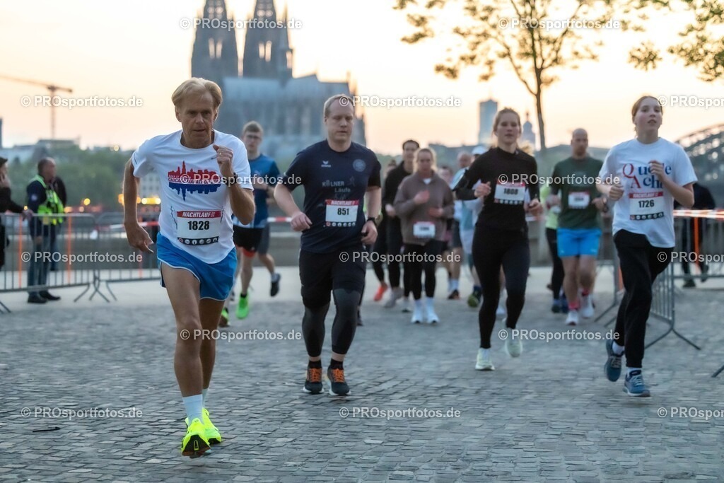 21. ASV Nachtlauf ; Köln, 08.05.24 | Impressionen vom 21. ASV Nachtlauf  am 08.05.24 in Köln (Deutschland). Foto: BEAUTIFUL SPORTS/Ulrich Faßbender