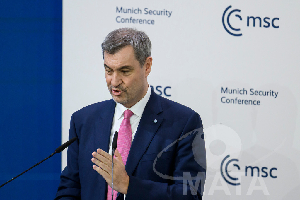 _DWA4476 | MATA IndoCon - Realisiert mit Pictrs.com