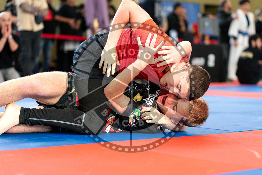 20250510PBB1881 | Athletes compete during the JJLG Berlin Open Jiu-Jitsu Championship on May 10, 2025 in Berlin, Germany. © Chiara Dazi / photoblackbelt