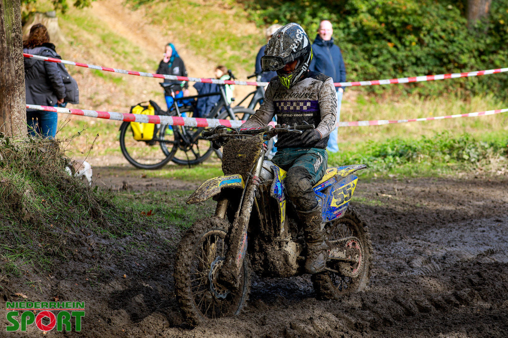 OpenTrack2024_Sonntag_Hobbyfahrer_238 | Bildergalerie von Sport-Ereignissen aber auch von weiteren spannenden Dingen - nicht nur vom Niederrhein. In Anlehnung an den bekannten Spruch von Hanns Dieter Hüsch heißt das Motto: "Niederrhein ist überall".  - Realisiert mit Pictrs.com