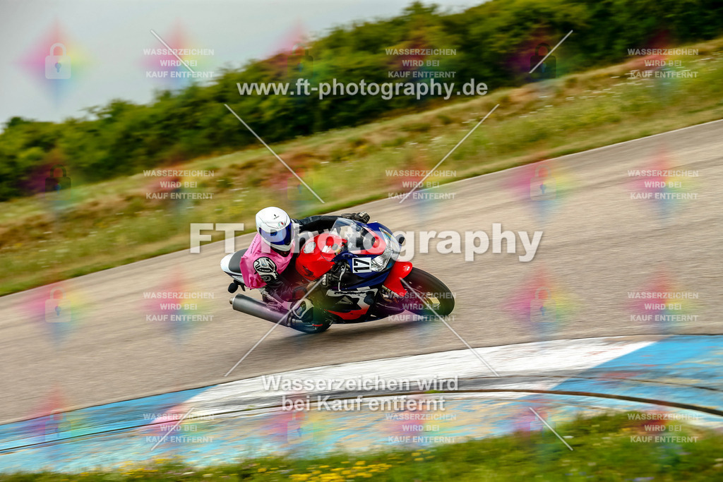 Chambley Juli-1421 | Hier findet Ihr Bilder von Touristenfahrten auf der Nürburgring Nordschleife oder von anderen Veranstaltungen die ich besucht habe. Viel Spass beim Durch Schauen 