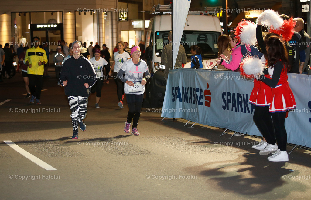 LINZERSPARKASSECITYNIGHTRUN_40 | bilder, linz, photo, foto, fussball, sport, fotolui, bundesliga