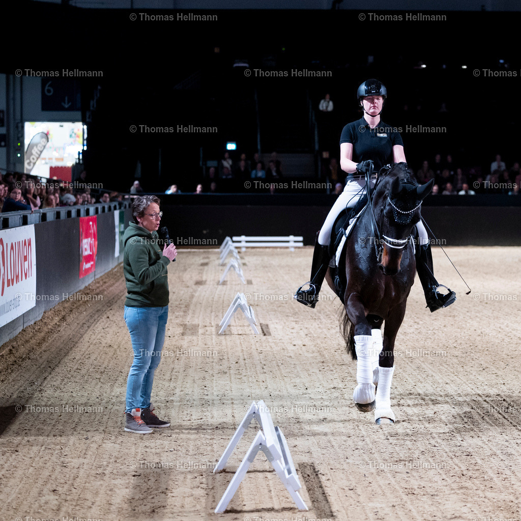 TH_Isabell Werth_ Lehrstunde_27221 | EQUITANA 2025 am 11.03.25 in Essen