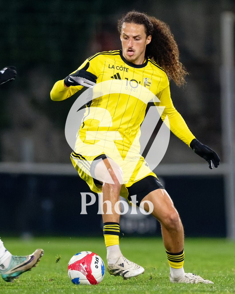dieci Challenge League - FC Stade Nyonnais v Etoile Carouge FC |  during the dieci Challenge League match between FC Stade Nyonnais and Etoile Carouge FC at Centre sportif de Colovray in Nyon, Switzerland