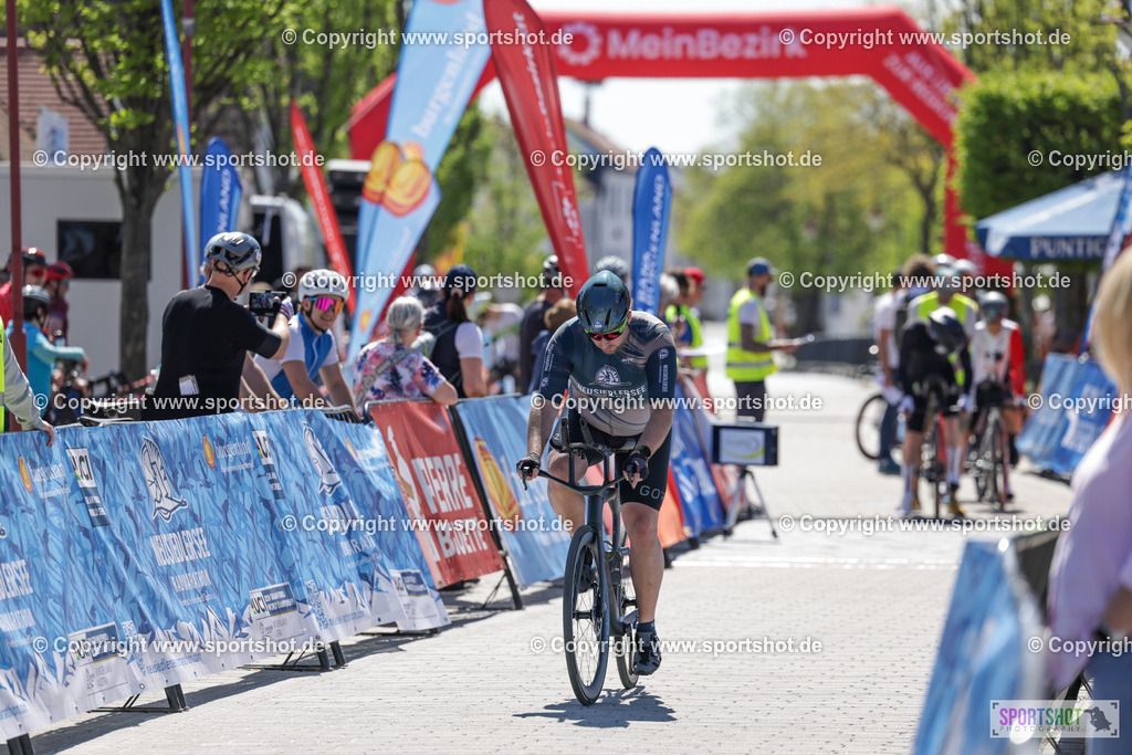 VJ__4851 | Neusiedlersee Radmarathon 2026@sportshot_your_pictrs #yourpictures#roadtowm2029 #nrm #neusiedlerseeradmarathon #neusiedlersee #neusiedlerseetourismus #burgenland #mörbisch #nrm26 #burgenlandtourismus #voglundco #poweredbyburgenlandtourismus #radsport #rad #marathon #ucigranfondo #visitburgenland #ucigranfondoworldseries
