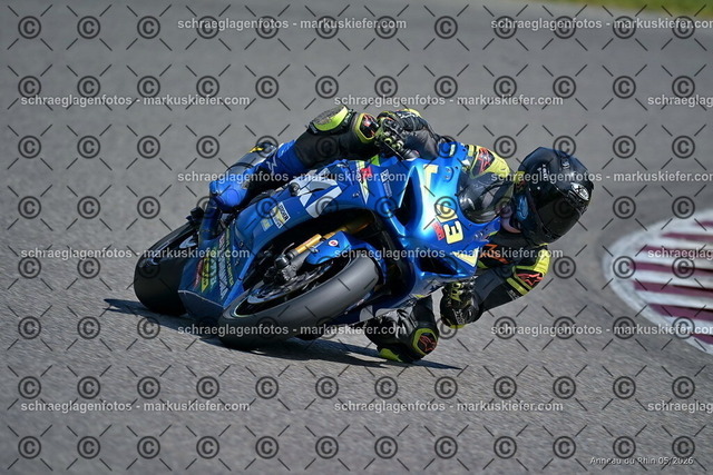 26BT02-1249 | markuskiefer.com - Realisiert mit Pictrs.com