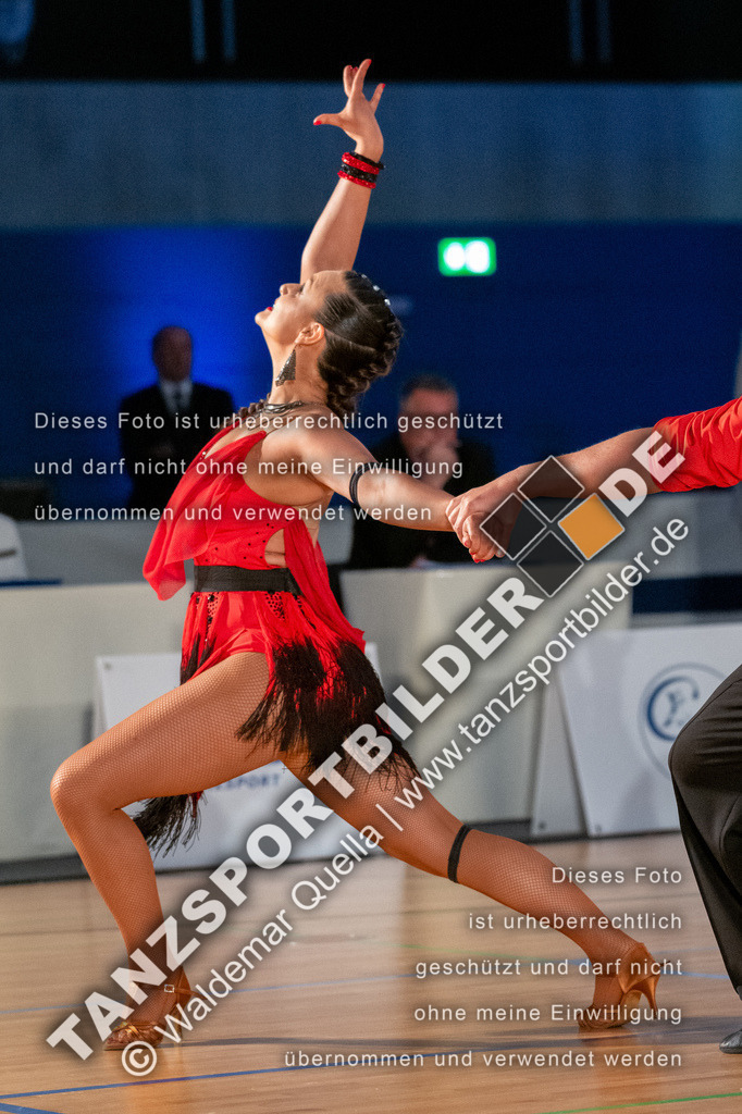 20250504-00508 | Hier finden Sie Tanz Bilder vom Latein und Standard Formationen tanzen. Sportbilder vom Tanzsport. Schöne Fotos und von Weltmeisterschaft, Europameisterschaft, Bundesliga, Regionalliga, Oberliga und Landesliga sowie von GOC Stuttgart, DanceComp, WM Bremen