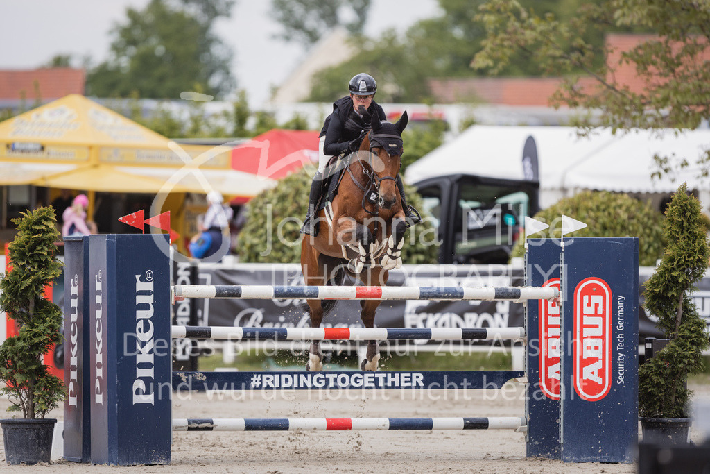 230520_MayDays_Zeit-S-218 | Deine schönsten Turniermomente als professionelle Fotos! Entdecke hochwertige Pferdesport-Fotografie im Online-Shop. Jetzt Fotos finden & bestellen!
