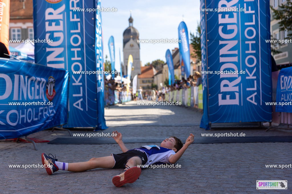 VJ__2888 | Stadtlauf Erding 2025 #stadtlauferding #erdingstadtlauf #stadtlauf_erding #laufmotivation #trisporterding #yourpictrs #sportshot_your_pictrs