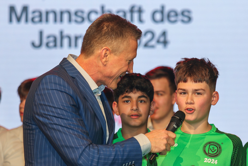 top-top.de250214-259 | Die 3. Weseler SportNacht, die große Sportgala mit Ehrungen der Weseler Sportler des Jahres 2024 findet am Freitag, den 14.02.2025 im Festzelt an der Rheinpromenade statt.Foto: Erwin Pottgiesser