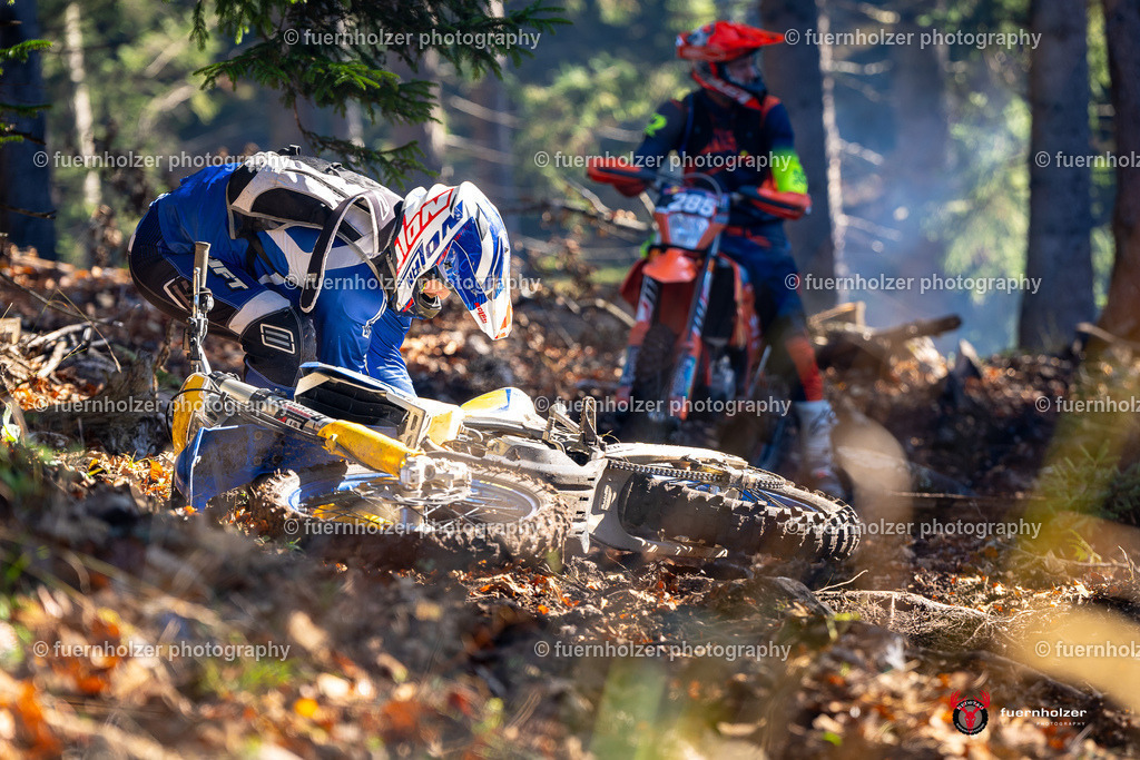 fuernholzer_241026-C2-111 | Fotografische Impressionen von der Red Stag Enduro Extreme by fuernholzer-photography.com. Endurosport in Österreich fotografisch festgehalten von fuernholzer. Auftragsfotografie für Private, Gewerbefotos und Industriefotografie. Eventfotografie, Sportfotografie und Motorsportfotografie. Anbieter von Fotoworkshops, Fototraining, fotografischen Vorträgen und Fotoseminaren.