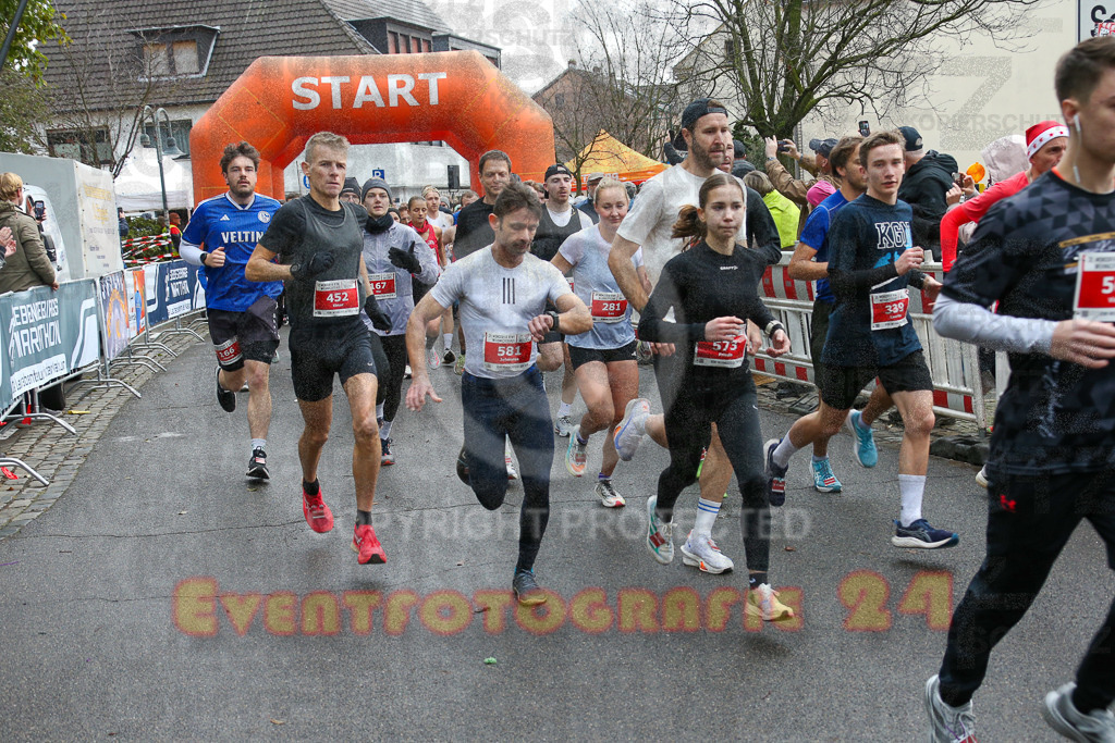 251130_1133_EX1_7978 | Sportfotografie im Rhein-Sieg Kreis, Köln, Bonn, NRW, Rheinland Pfalz, Hessen, etc. Unser Tätigkeitsfeld umfasst den Laufsport vom Volkslauf über den Marathon, Duathlon, Triathon bis zum Ultralauf wie Kölnpfad Ultra oder Schindertrail.