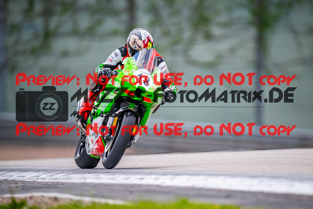 MaZZes_FotoMatrix_240505_6007705_2158 | STK1000