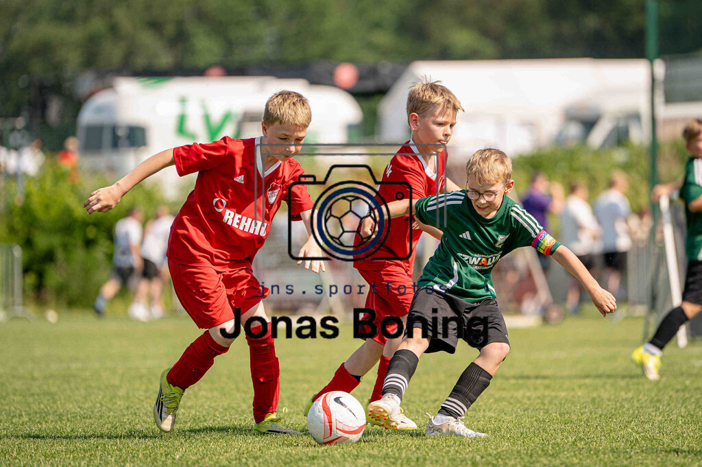 Fußball I E-Junioren I Saison 2025-2026 I OM-Cup Lüsche I Samstag  I 23139 | jns.sportfotos - Realisiert mit Pictrs.com