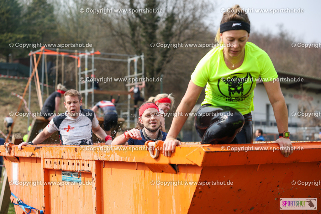 LUR_4066 | Rund um das Thema Sport-Event-Fotografie & individuelle Teilnehmerfotos. Jeder Teilnehmer wird fotografiert.