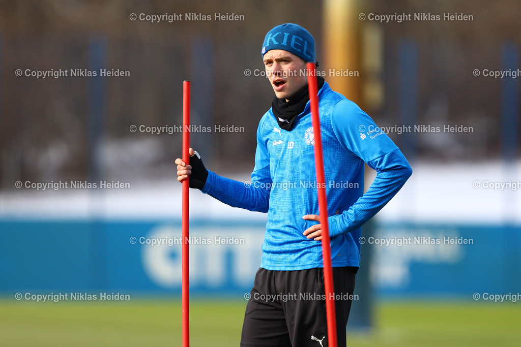 NH_HolsteinKiel_Training_18022026 | #10 Jonas Therkelsen (Holstein Kiel)Fußball I Herren I Training I Saison 2025-2026 I Holstein Kiel I 18.02.2026 I Citti-Fußballpark