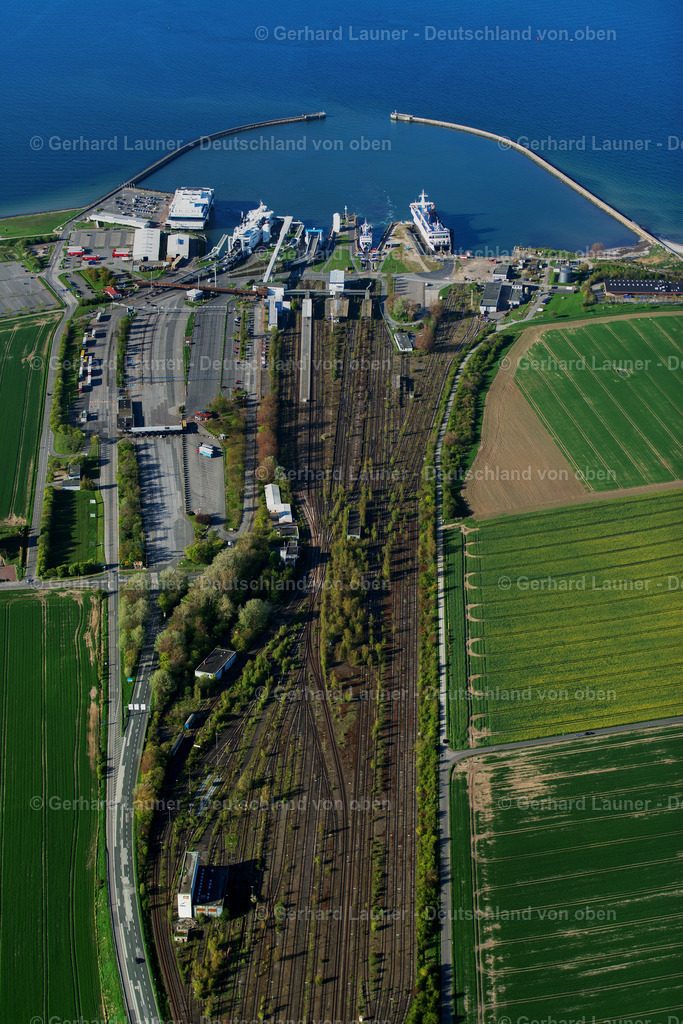 3802155 | Fährhafen und Bahnhof Puttgarden, Fehmarn