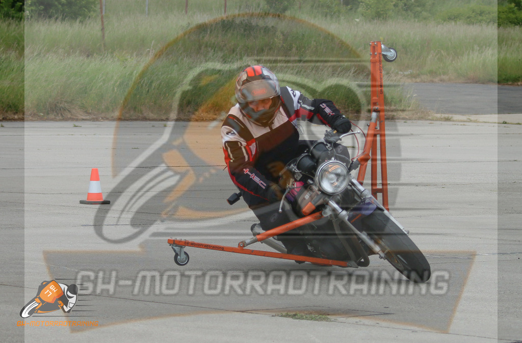 IMG_0065 | gh-motorradtraining-foto.de - Realisiert mit Pictrs.com