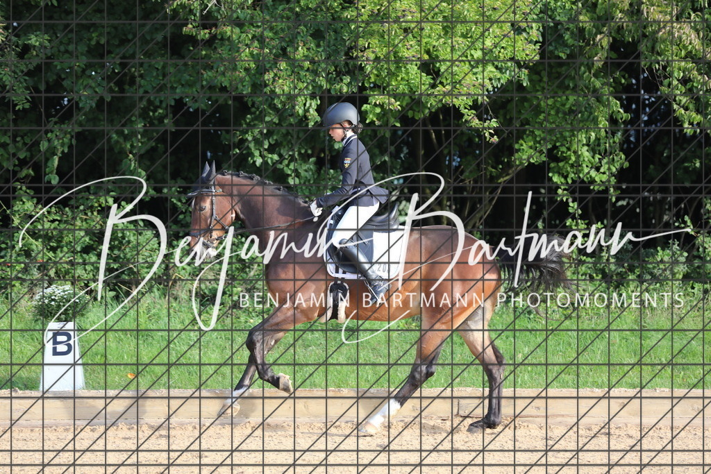 AZ2A1470 | Benjamin Bartmann Photomoments