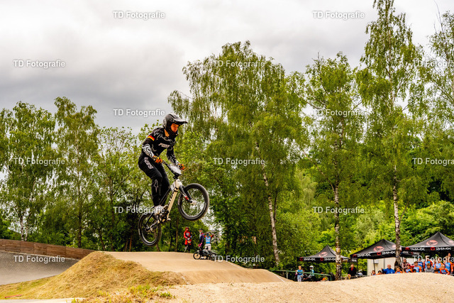BayBMX2026-04945 | Fotogalerie von Thomas Dettweiler mit Eventbildern und lizenzfreien Fotos. Perfekt als Wandbild, für Büro, Website oder private Nutzung. - Realisiert mit Pictrs.com