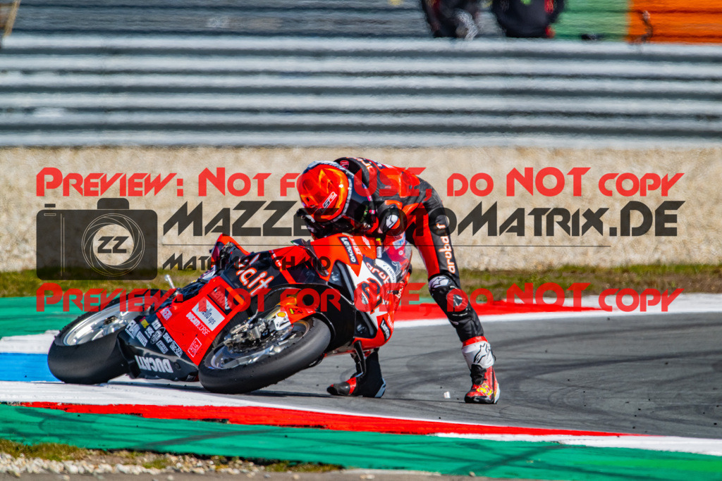 MaZZes_Fotomatrix-220423-90486 | Fotograf Mathias Schmid
Sportfotograf,
Eventfotograf,
Hochzeitsfotograf,
Portraitfotograf