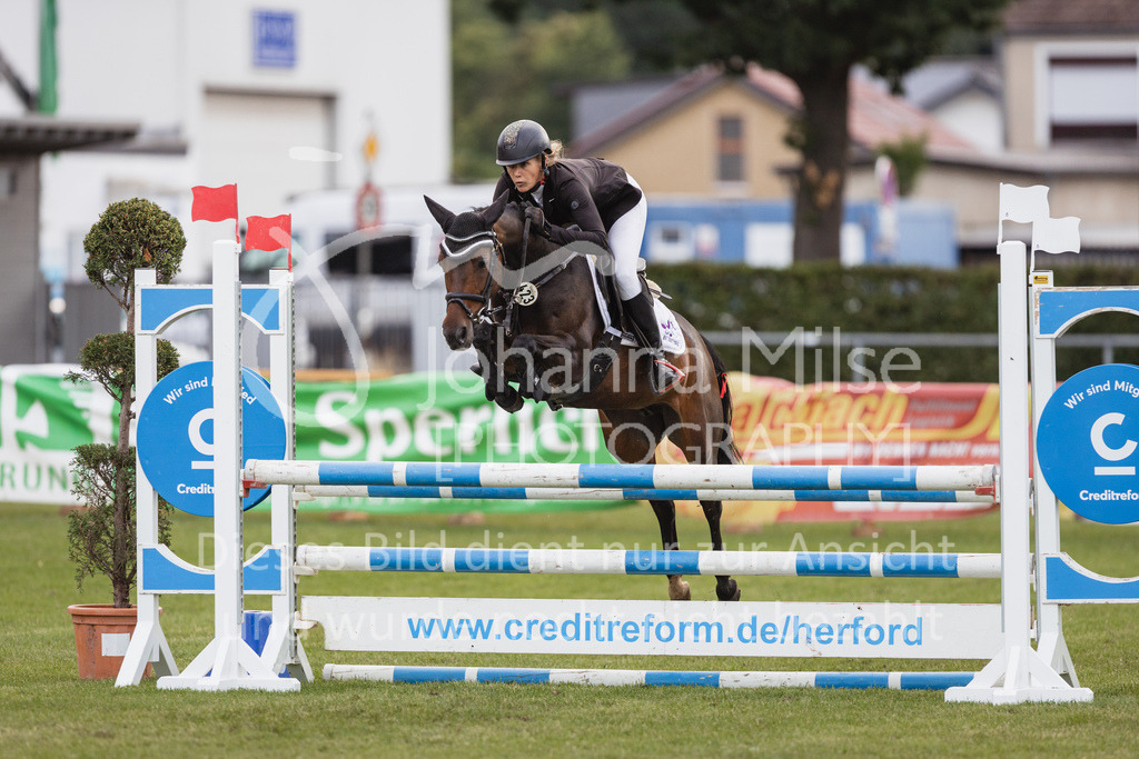 230713_LC_StilA-997 | Deine schönsten Turniermomente als professionelle Fotos! Entdecke hochwertige Pferdesport-Fotografie im Online-Shop. Jetzt Fotos finden & bestellen!