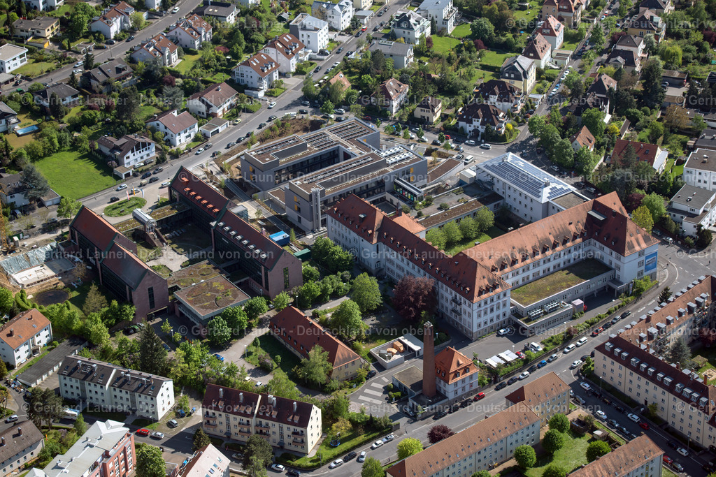 3701162 | Universitätsklinikum Würzburg, ein Klinikum der Medizinischen Fakultät der Julius-Maximilians-Universität Würzburg und ein Krankenhaus der Maximalversorgung.