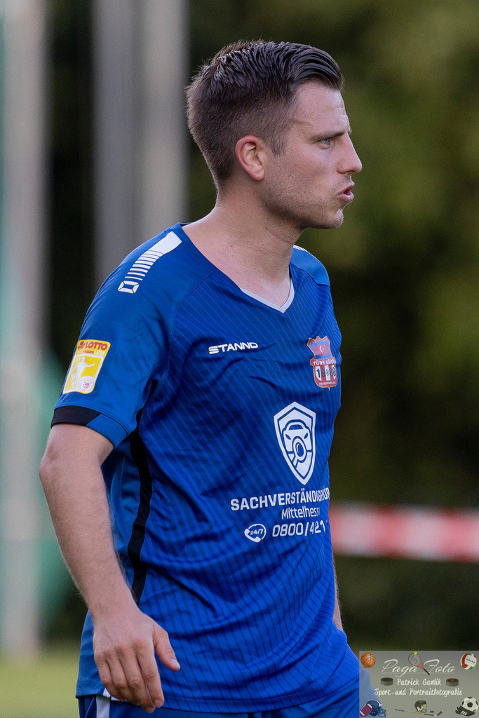 Hessenliga: Türk Gücü Friedberg - FC Eddersheim, 09.08.2024 | Daniel Henrich (Türk Gücü Friedberg #6), Freisteller, Portrait / Porträt, Türk Gücü Friedberg - FC Eddersheim, Friedberg, Städtischer Sportplatz, 9.8.2024 - Realisiert mit Pictrs.com