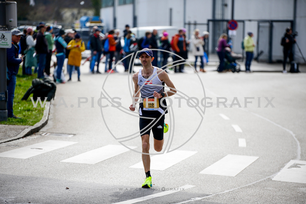 ..... | AUSTRIA, WELS, 30.03.25, ALOHA Wels Halbmarathon, Staatsmeisterschaft, Image Shows: , Foto: Wapics/Willdoner A.
