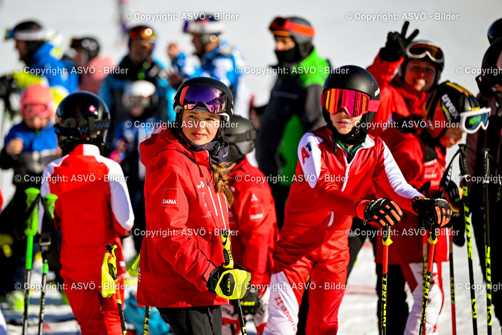 ASVÖ_ Skitrophy 2025_ 02.02.2025-110 | 02.02.2022, Hinterstoder, AUT, ASVÖ, Skitrophy 2025 im Bild Teilnehmer©Harald Dostal / fodo.media - Realisiert mit Pictrs.com