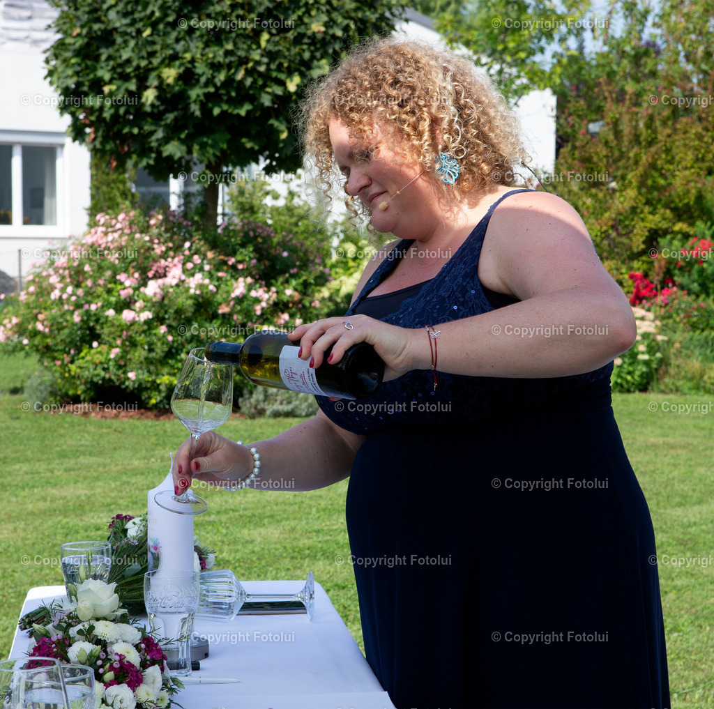 KERSTINFREDYHOCHZEIT_260822_81 | bilder, linz, photo, foto, fussball, sport, fotolui, bundesliga