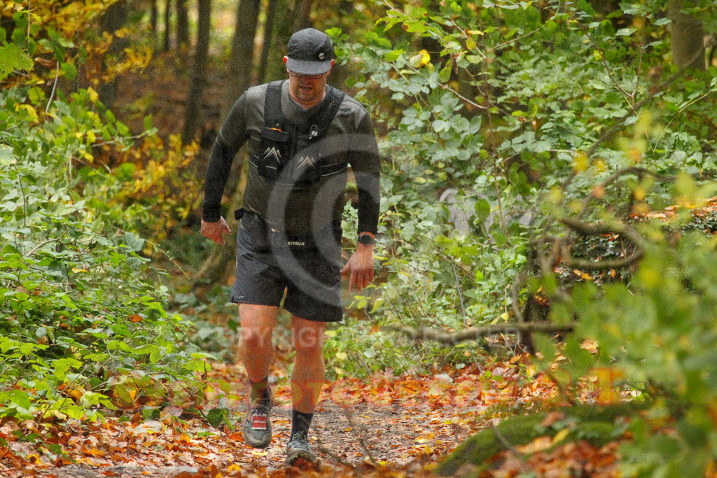 251026_1408_EV4_7080 | Sportfotografie im Rhein-Sieg Kreis, Köln, Bonn, NRW, Rheinland Pfalz, Hessen, etc. Unser Tätigkeitsfeld umfasst den Laufsport vom Volkslauf über den Marathon, Duathlon, Triathon bis zum Ultralauf wie Kölnpfad Ultra oder Schindertrail.