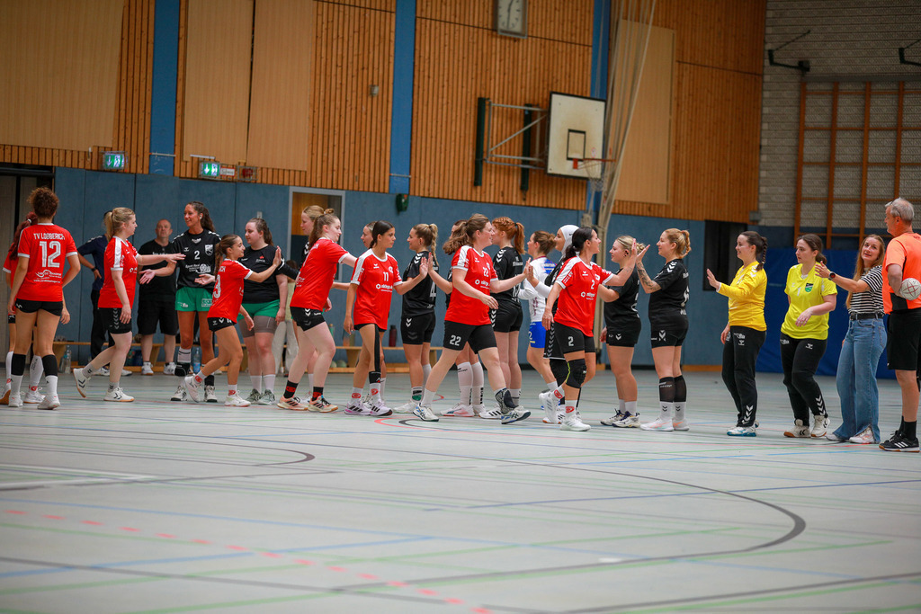 Rheinhausen-Lobberich_Plus_310825_001 | Bildergalerie von Sport-Ereignissen aber auch von weiteren spannenden Dingen - nicht nur vom Niederrhein. In Anlehnung an den bekannten Spruch von Hanns Dieter Hüsch heißt das Motto: "Niederrhein ist überall".  - Realisiert mit Pictrs.com