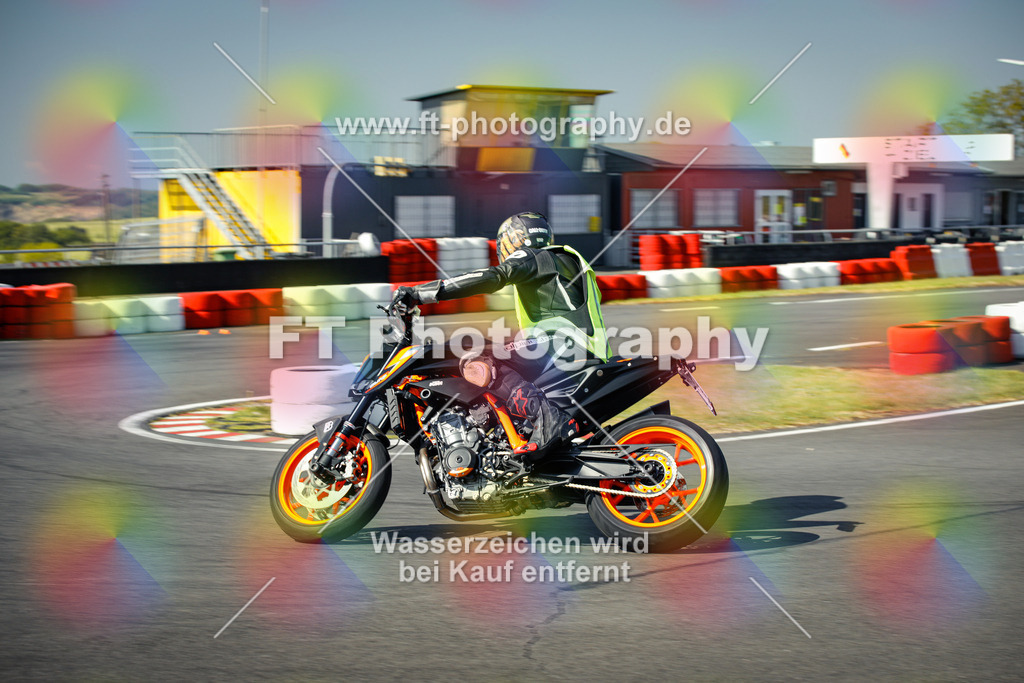 OBK_Mai_Justin_Uwe-10402 | Hier findet Ihr Bilder von Touristenfahrten auf der Nürburgring Nordschleife oder von anderen Veranstaltungen die ich besucht habe. Viel Spass beim Durch Schauen 