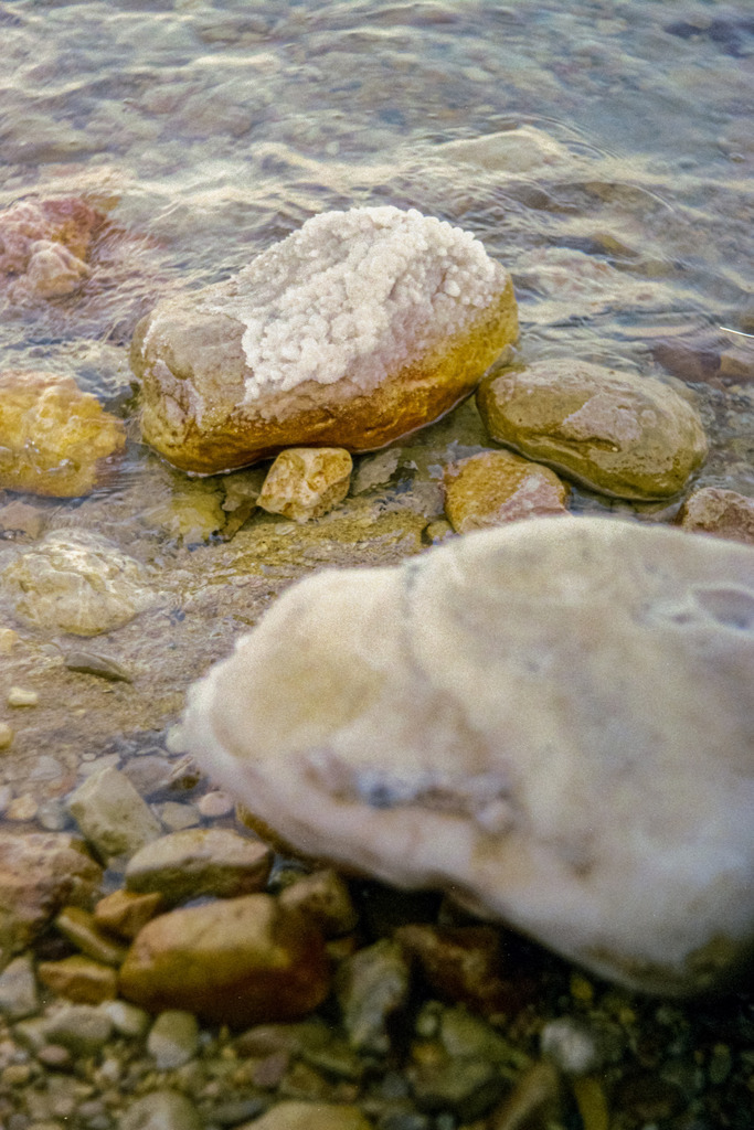 _Orte-fuer-die-Seele_stockfoto_undarstellbar.com_00006 | Online Shop für Christen: Christliche Poster XXL, Plakate, Wandbilder als Leinwand & christliche Postkarten, Kalender, Sticker & Lizenzen zum Download. Die Kunstwerke im christliche Geschenke Shop zeigen die Jahreslosung 2025, Gott, Jesus & mehr.