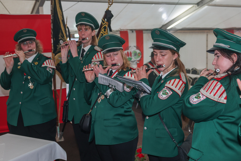 top-top.de-250530-130 | Foto, Video, Fotografie, Videografie, Fotobox, DJ, Discjockey, Musik, Musikbox, Veranstaltung, Photobooth, Amazon, Ebay, Buchtipp, Bestseller, Autor, Verlag, Buch, Wesel, Hamminkeln, NRW, Dinslaken, Rees, Drohne, Hochzeit, Party, Fotobox, Wesel, Fotograf