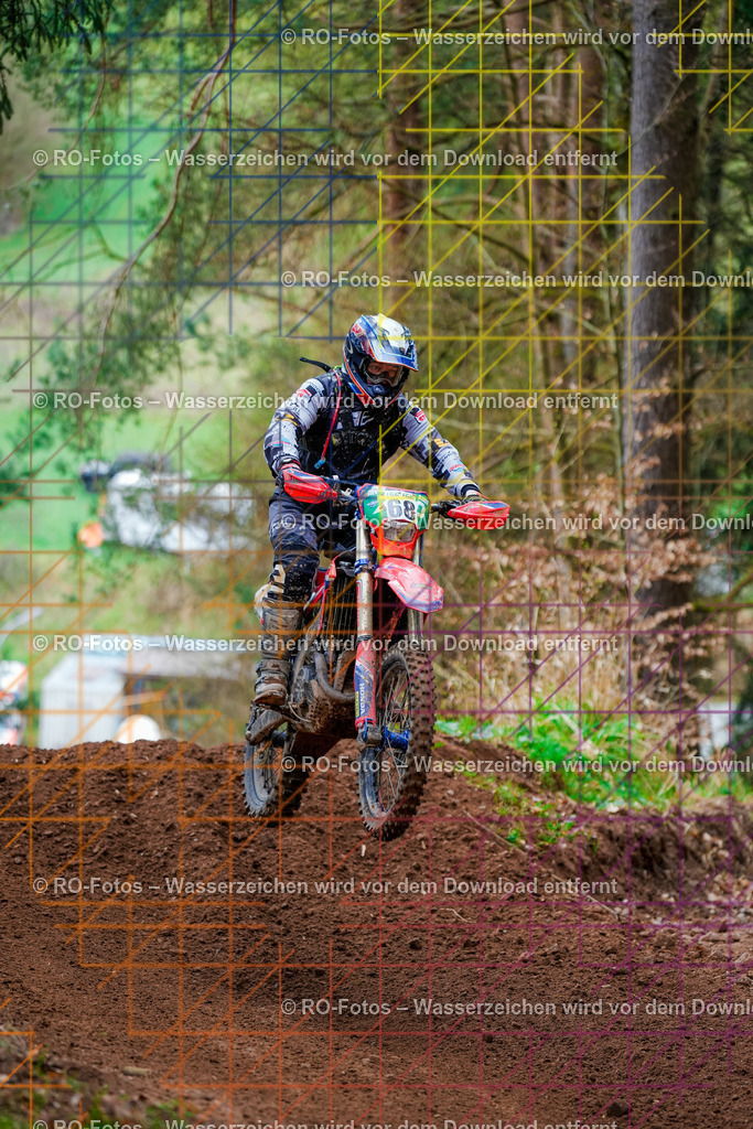 4 Lauf Mernes-1430 | Sportfotografie von RO-Fotos: Motorsport, Motocross, Enduro, Laufveranstaltungen und Triathlon. Professionelle Fotos von Sportlern und Events. - Realisiert mit Pictrs.com