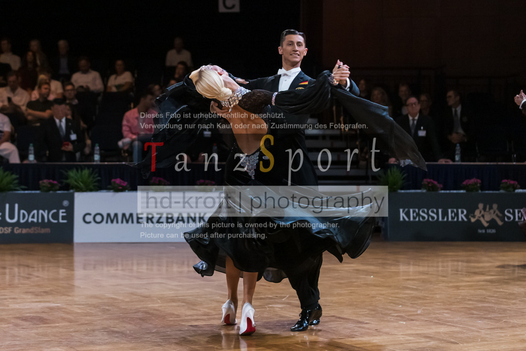 20250822_WDSF-GS-STD_R2_4947 | Tanzsportbilder, Standardtanz, Lateintanz, WDSF, DTV, LTVB, dancecomp, goc, hessen tanzt, blaues band der spree, walzer, tango, wiener walzer, slowfox, quickstepp, samba, rumba, cha-cha-cha, paso doble. jive, hd-kroft photography, turniertanzsport